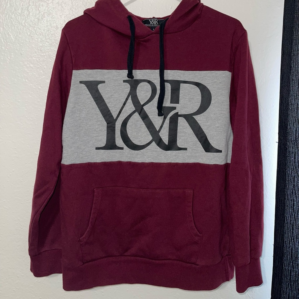 Young & Reckless Boys Sweatshirt Size L
